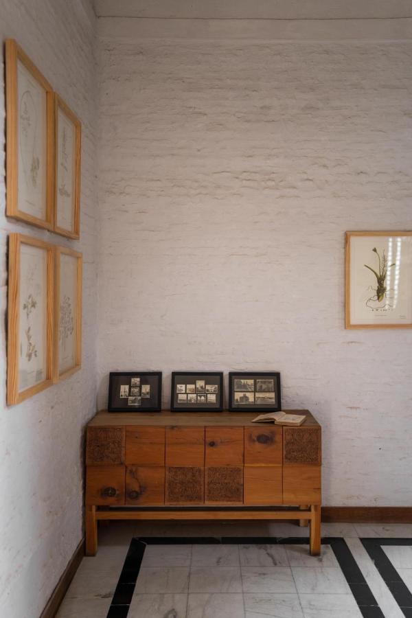גורגאון Lohonostays Library Sadhrana Bagh מראה חיצוני תמונה