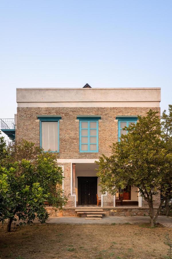 גורגאון Lohonostays Library Sadhrana Bagh מראה חיצוני תמונה